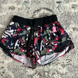 Lululemon hotty hot shorts